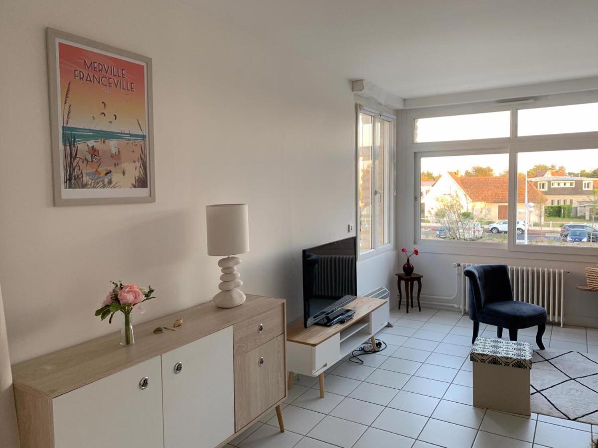 Apartamento Les Alisés Merville-Franceville-Plage Exterior foto